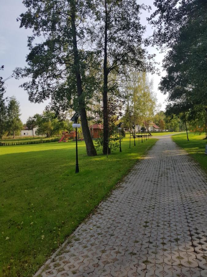 Domki Nad Jeziorem Kolonia Rybacka Luaran gambar
